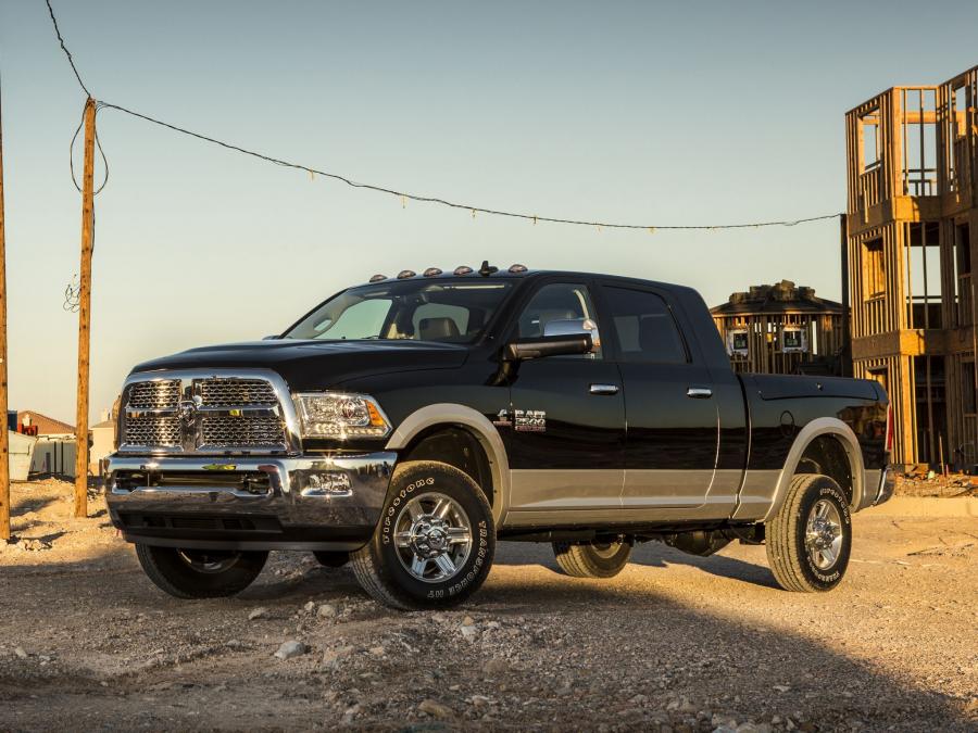  Dodge Ram 2500 Laramie Mega Cab 2012 года  (фото 7 из 12)